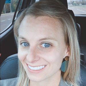 Meet your Posher, Erin